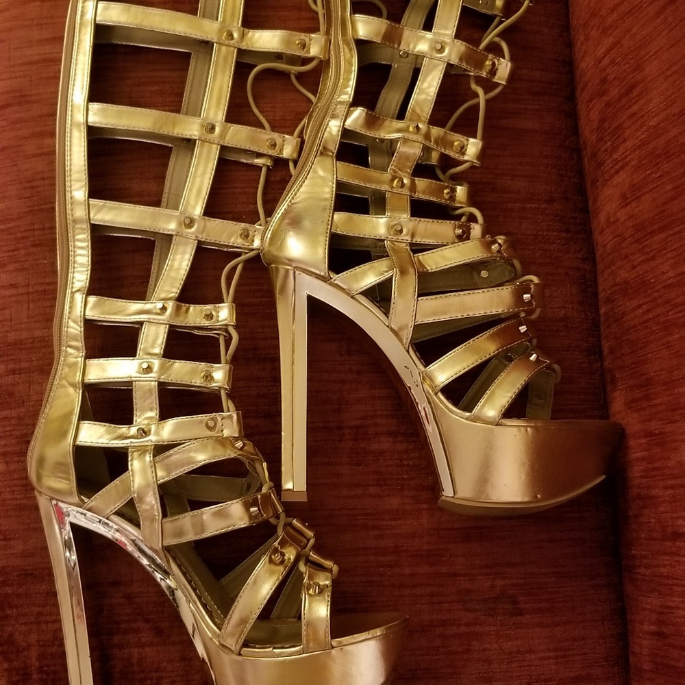 Vigo Fiore Gold Boots